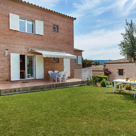Holiday home Esther By Interhome